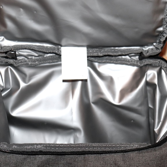 A Picnic Time brand OTG Traverse Backpack Cooler Hiking Backpack - Picture 9 of 12